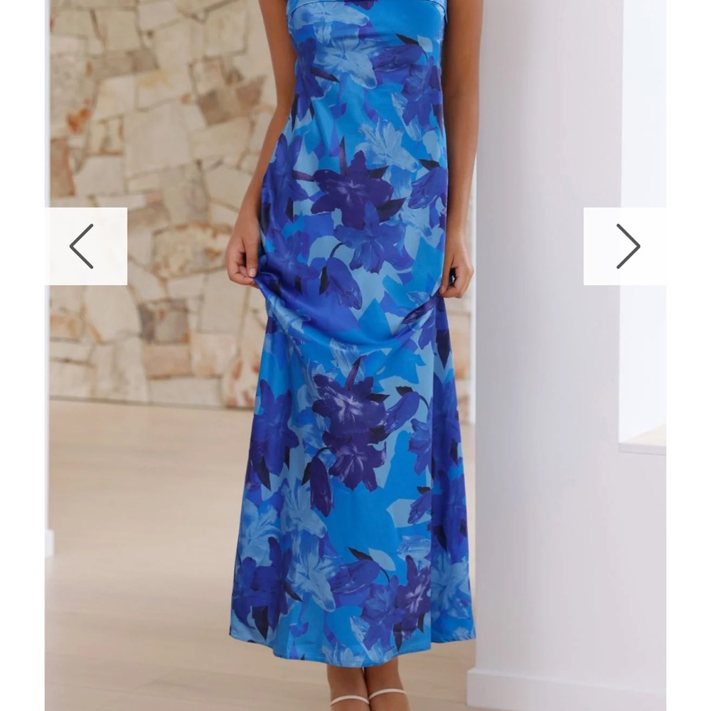 Miya Maxi Dress - Blue Floral